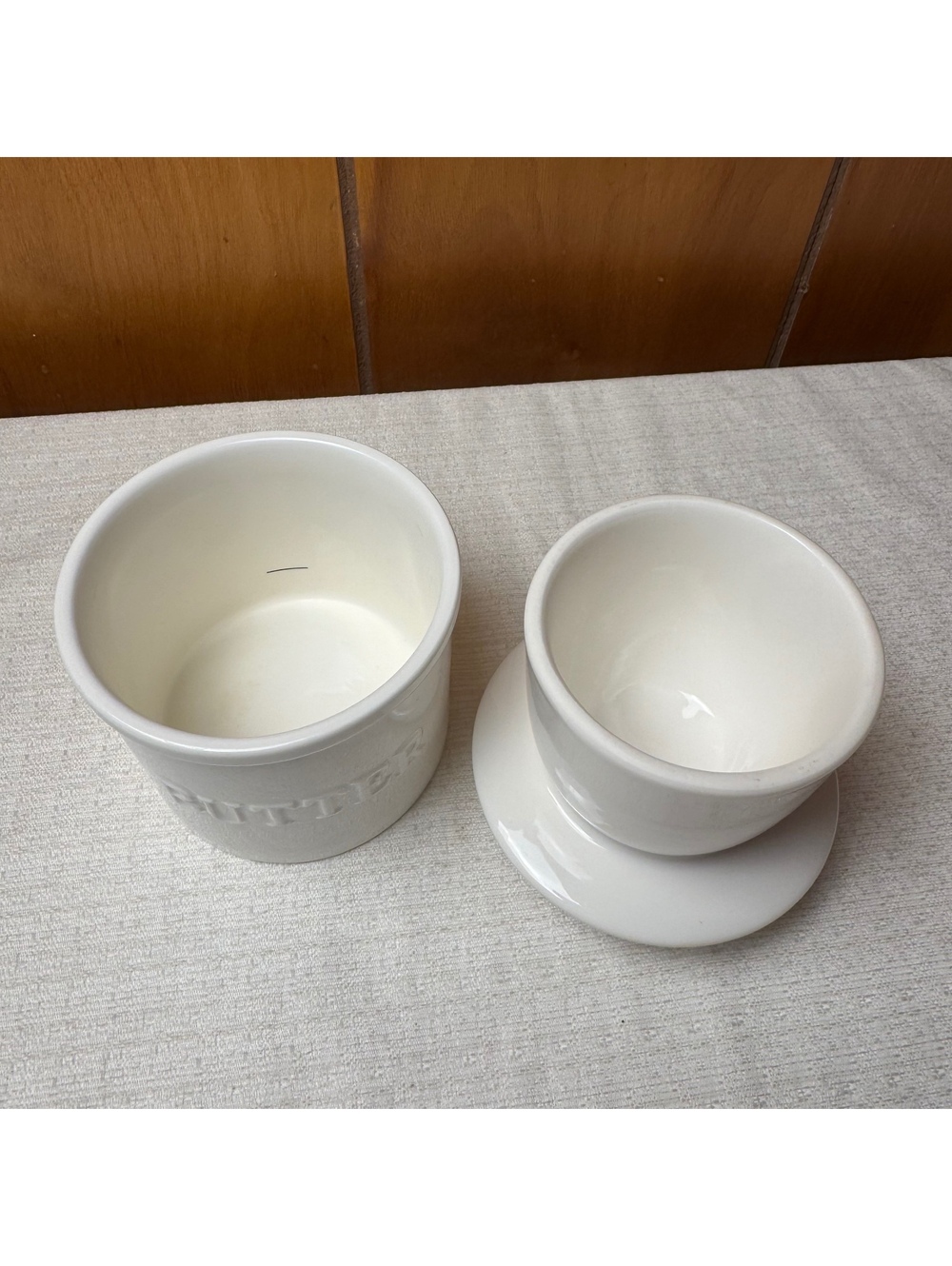 Vintage White Ceramic Butter Crock With Lid Countertop Butter Keeper - Picture 5 of 7